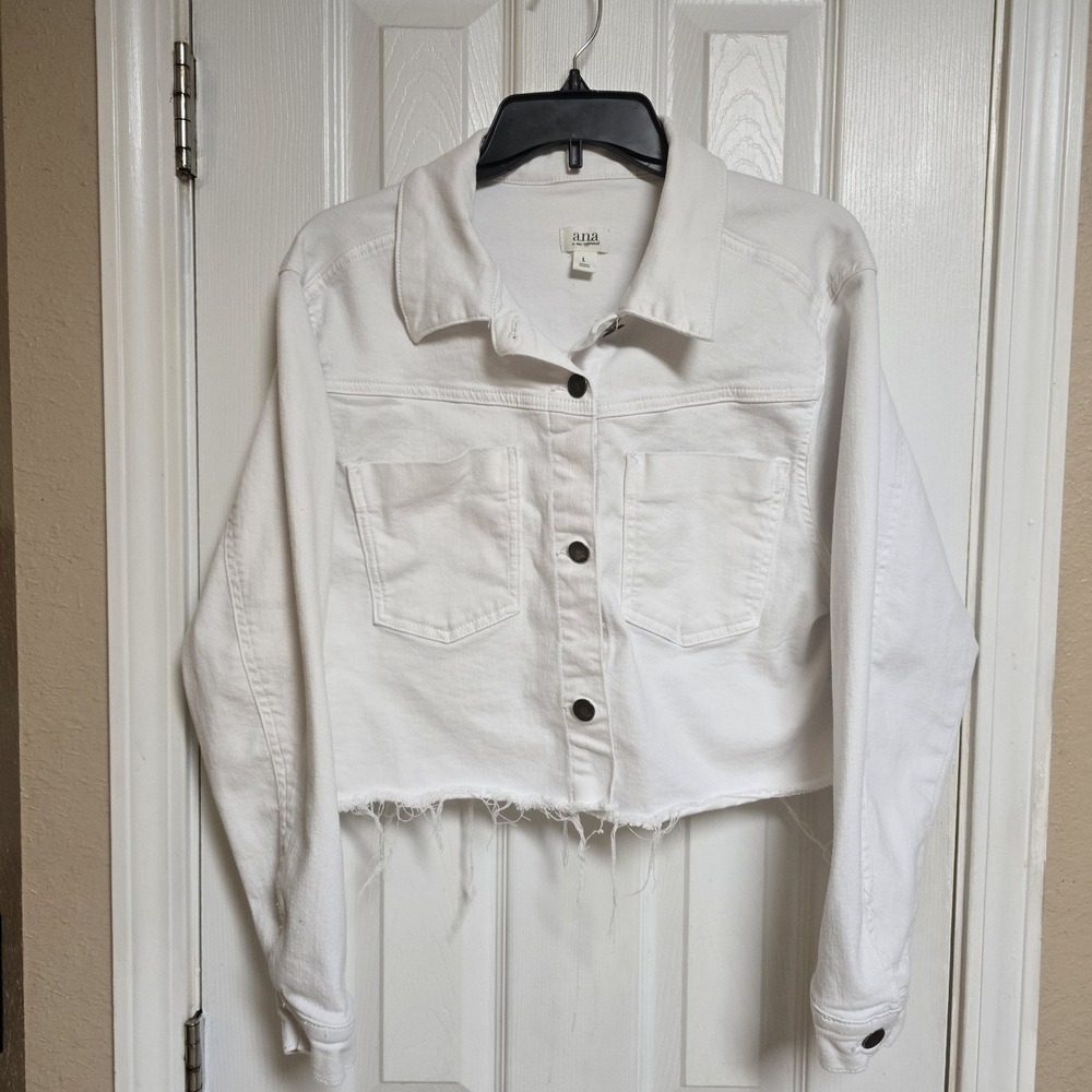 ANA A NEW APPROACH Women's Denim Jacket Long Sleeve Cropped White Color.Size L